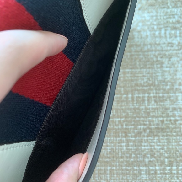 Gucci Sylvie Small Wristlet Clutch Bag - Picture 7 of 8